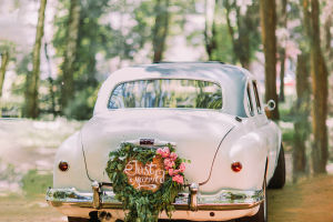 Wedding Car Decoration Tips