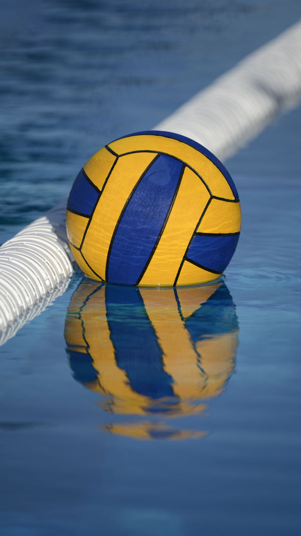 Dynamic Water Volleyball