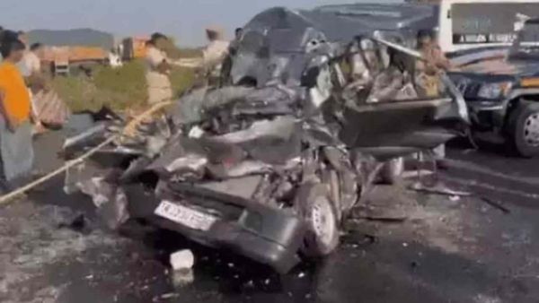 Horrific road accident in Rajasthan, 6 of the same family died;  were going to the temple for darshan