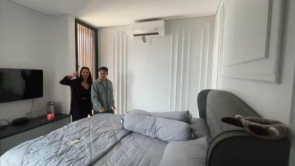 Kamar utama di rumah Soraya Rasyid