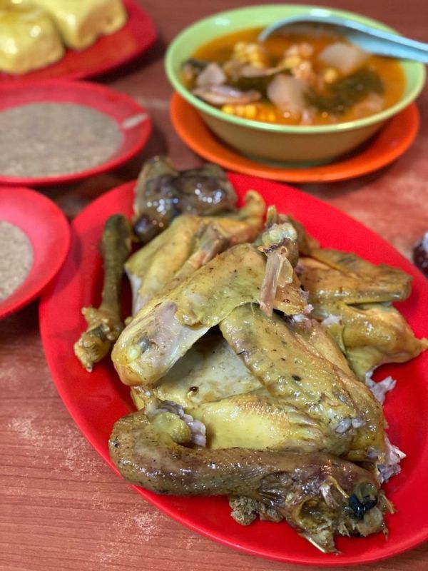 Ayam goreng legendaris