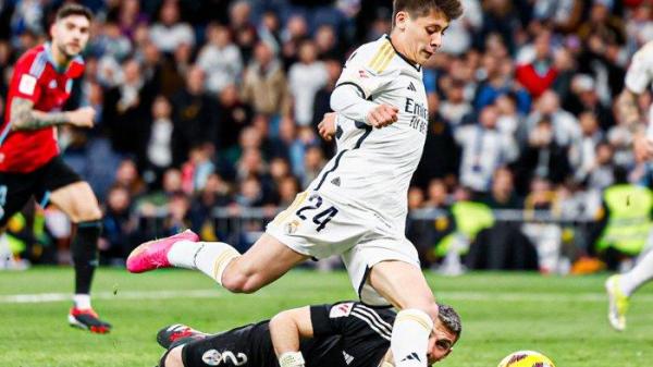 Aksi Arda Guler saat mencetak gol untuk Real Madrid di Liga Spanyol melawan Celta Vigo dalam lanjutan pekan ke-28 pada Senin (11/3/2024).
