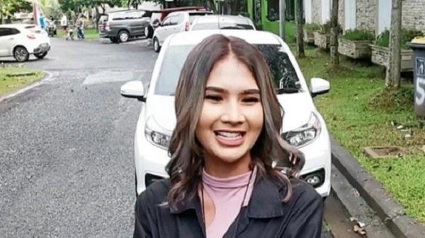 Soraya Rasyid sebut kriteria cowok idamannya, salah satunya adalah hitam manis.