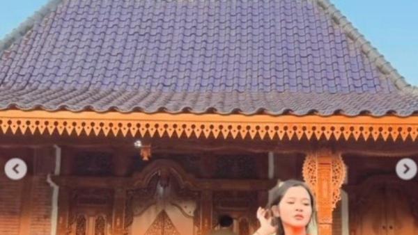 jika dilihat, rumah suami Bella Bonita ini justru sangat mahal.