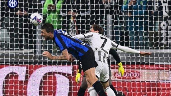 Francesco Acerbi di Inter Milan