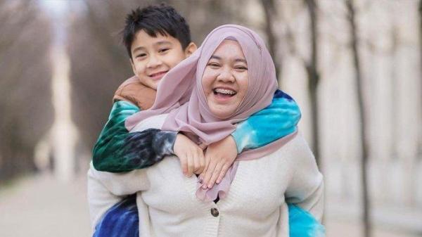 Mbak Lala 