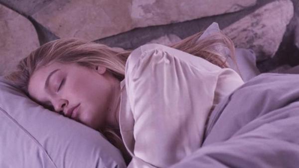 Headmaster Ketindihan Saat Tidur