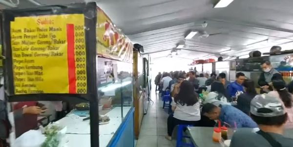 5 Kantin Karyawan Viral dan Jadi Serbuan YouTuber, Patut Dicoba!