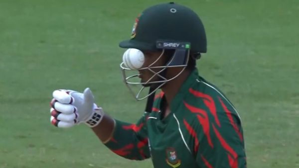 Video: Bangladeshi batsman narrowly escaped, a major accident was averted in the T20 World Cup, career would have ended