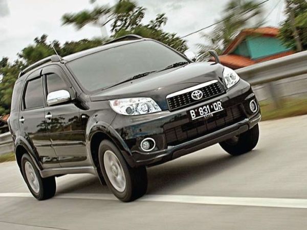 Ilustrasi Toyota Rush bekas