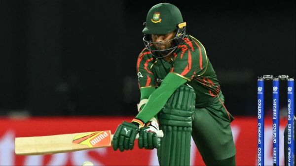 T20 World Cup 2024: Look at the arrogance of Shakib Al Hasan as soon as he batted in a match, people ask who is Virender Sehwag? VIDEO