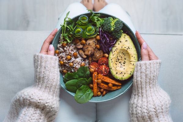 5 Tips Intuitive Eating, Cara Mudah untuk Capai Berat Badan Ideal