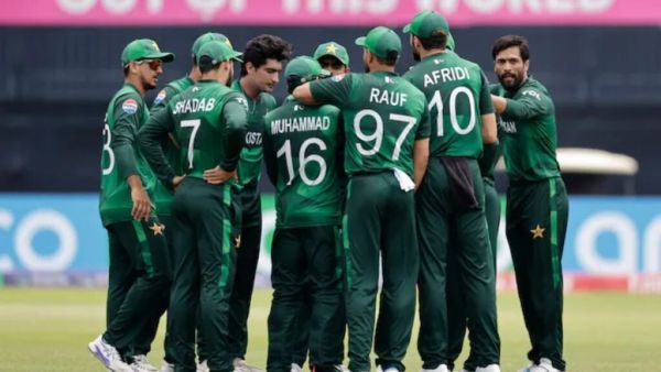 Pakistan team gets a big shock after being out of T20 World Cup, 15 players including captain get jail sentence 2 pakistan cricket team