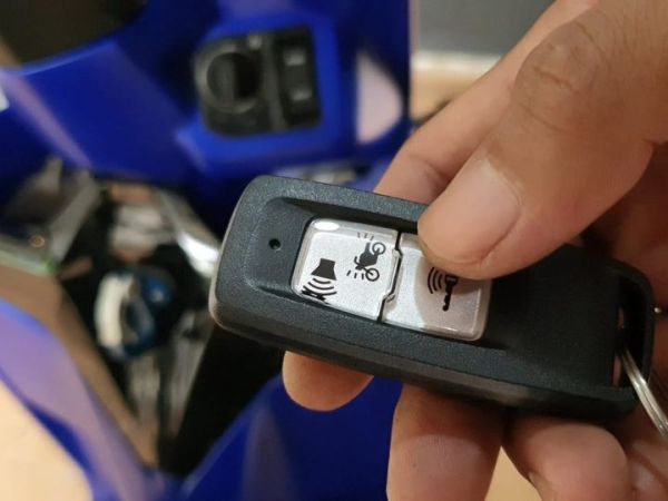 Ilustrasi remote keyless motor 