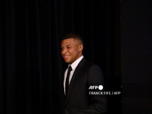 Pihak PSG langsung memberikan pernyataan yang telak usai diserang blak-blakan Kylian Mbappe.