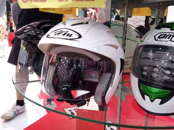 Helm motor murah Hiu.