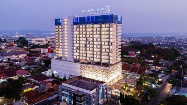 Berikut ini rekomendasi beberapa penginapan dan hotel murah di Lampung dekat dengan sejumlah pantai harga mulai Rp 100 ribuan ada berbintang 5 salah satunya Hotel Golden Tulip Springhill Lampung