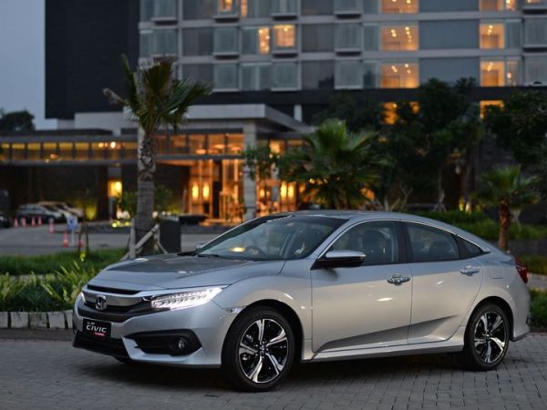 Ilustrasi. Honda Civic Turbo