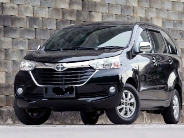 Mobil Bekas Toyota Avanza 