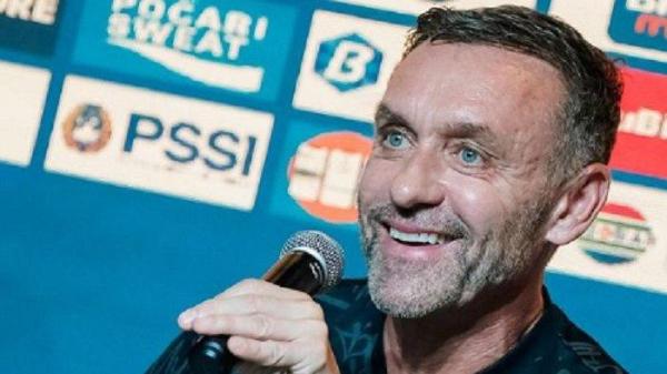 Pelatih Persija Thomas Doll memberikan keterangan kepada para pewarta dalam press conference jelang laga Persija Jakarta vs Madura United, Rabu, 21 Februari 2022 kemarin. Prediksi Skor Persija Jakarta vs Madura United Liga 1: Doll Turunkan Trio Penyerang Ini di Dipta