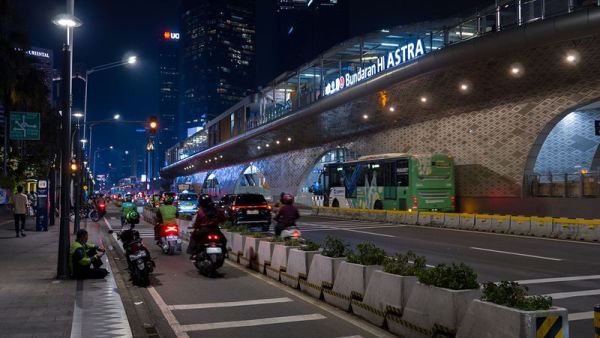 Review kamera Leica D-Lux 8