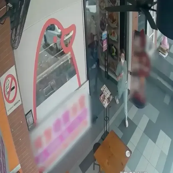 Bayar Makan Pakai Kode QR, Wanita Ini Tipu Restoran Rp 104 Ribu