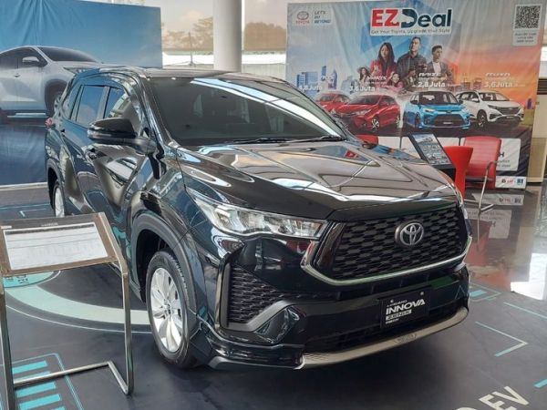 Toyota Kijang Innova Zenix Hybrid