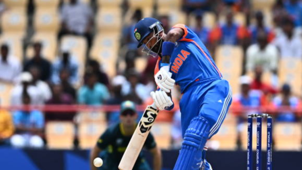 Rohit Sharma's tension increased again before the semi-final match against England, the player who won the trophy is badly injured, it will be difficult to play the final too 2