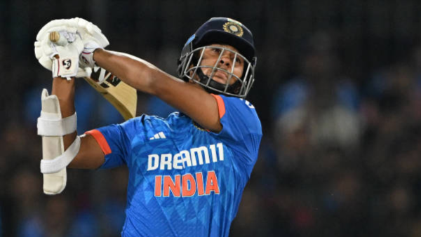 Rohit selected Team India's playing eleven for the semi-final match against England, gave debut to 3 Indian players 2