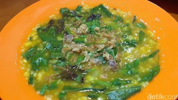 Masakan bubur khas Manado