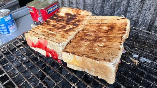 Roti legendaris Bandung