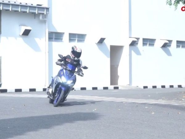 Tim OTOMOTIF saat test ride Yamaha Aerox 125 LC