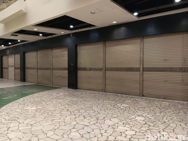 Matahari Tutup Gerai di Mal Balekota