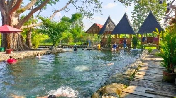 Umbul Manten, satu umbul terbaik di Klaten Jawa Tengah yang bisa kamu kunjungi saat libur sekolah.