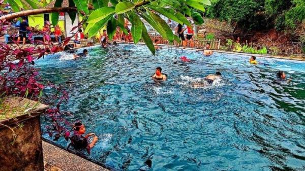 Umbul Brintik, satu umbul terbaik di Klaten Jawa Tengah yang bisa kamu kunjungi saat libur sekolah.