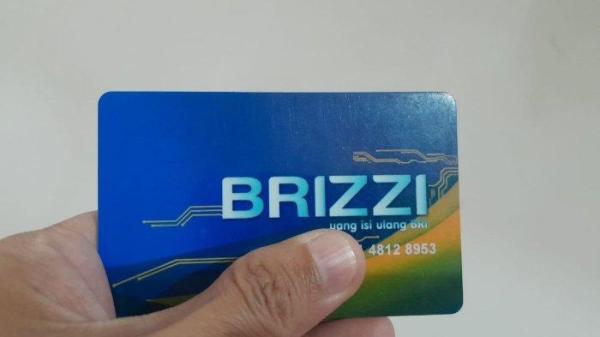 Simak cara mudah isi saldo kartu uang elektronik BRIZZI lewat Bank BRI.