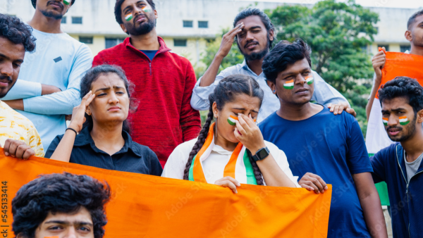 Cricket world is in mourning, 34 players died, Rohit-Kohli along with Indian fans are in grief 2 Indian Fans Crying