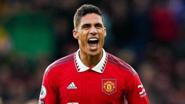 Raphael Varane berseragam Manchester United . (Instagram/@raphaelvarane)
