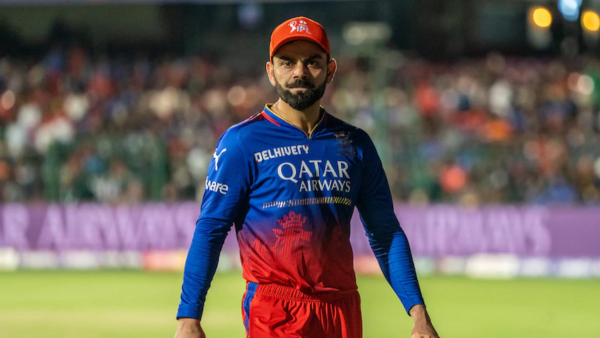 Virat Kohli's bad days have started, RCB removed him from the team from IPL 2025, also released these 5 players including Du Plessis-Maxwell 2 Virat Kohli