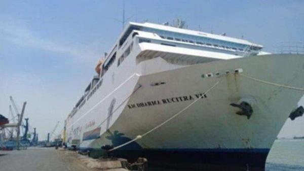 Kapal KM Dharma Rucitra VII.