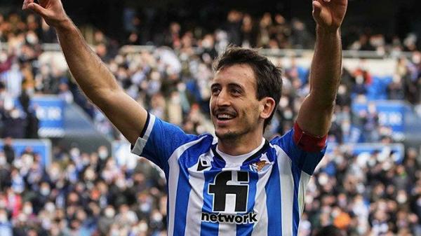 Penyerang Real Sociedad, Mikel Oyarzabal. (Twitter / @RealSociedad)
