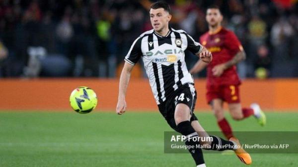 Lazar Samardzic di Serie A antara AS Roma vs Udinese Calcio di Stadio Olimpico, Roma, Italia pada 16 April 2023.