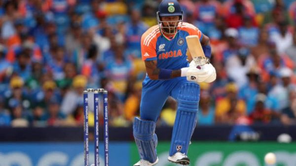 Gautam Gambhir did not take away Hardik's captaincy, instead this senior player stabbed him in the back and made him take away the captaincy 2