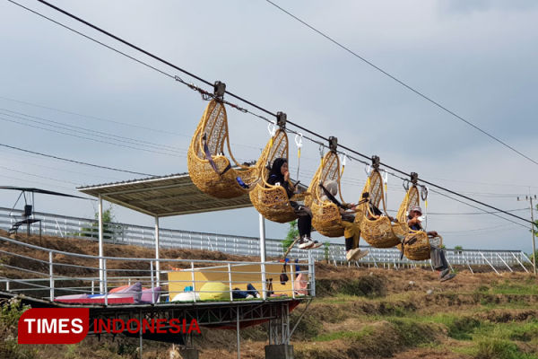 Dreamland-Malang-Glamping.jpg