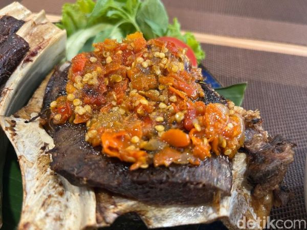 Sedapnya Rahang Tuna Rica hingga Cakalang Rabe Bibir di Resto Manado Halal