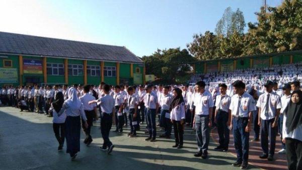 Bingung Cari Tema MPLS? Yuk Simak 30 Rekomendasi Tema Masa Pengenalan Lingkungan Sekolah Yang Menarik Untuk Menyambut Siswa Baru!