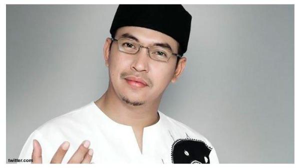 Ustaz Jefri Al Buchori meninggal kecelakaan saat naik Moge.