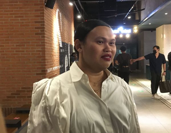 Saat Wanda Hara berisi