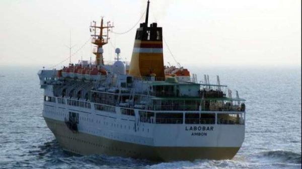 Foto Kapal Labobar: Informasi jadwal keberangkatan kapal Pelni