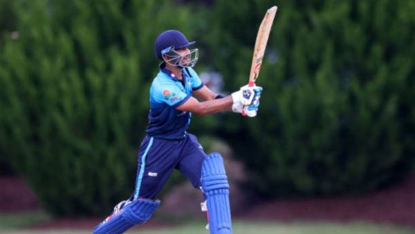 This player was born in India, did not delay in leaving his motherland for money, now he is playing cricket for America 2